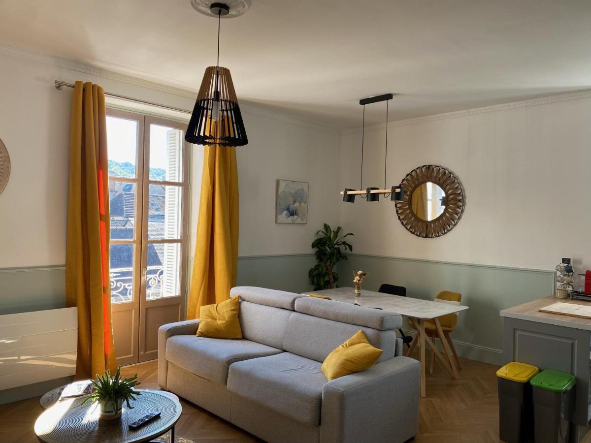 Magnifique Appartement Climatise - Classe 4 Etoiles Terrasson Eksteriør billede